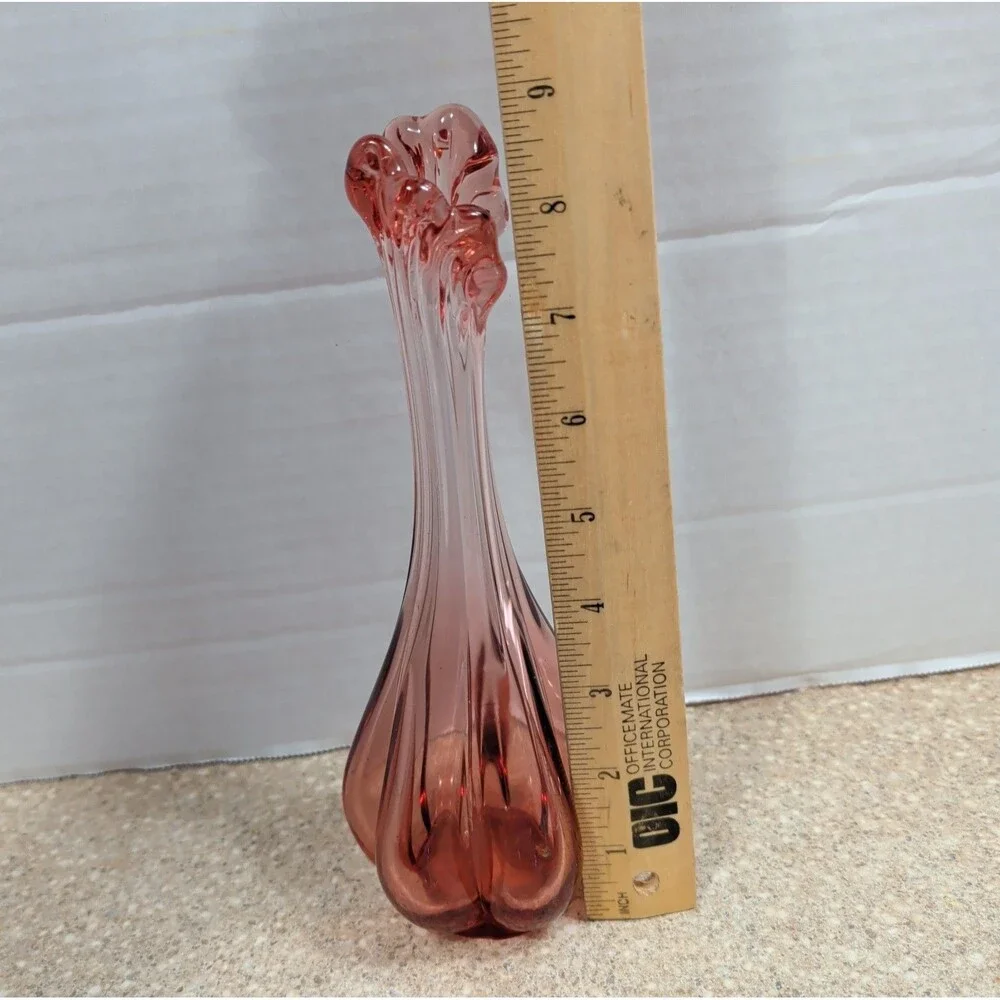 Unmarked Vintage Fenton Cranberry Glass Ruffled Melon Bud Vase 8.5”
